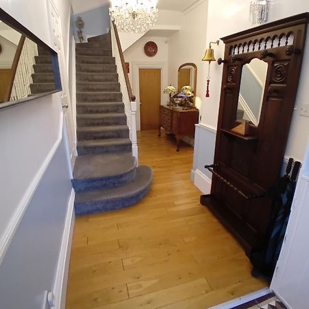 Bed and Breakfast Grosvenor House - Onsite Free Parking Ilfracombe Exterior foto